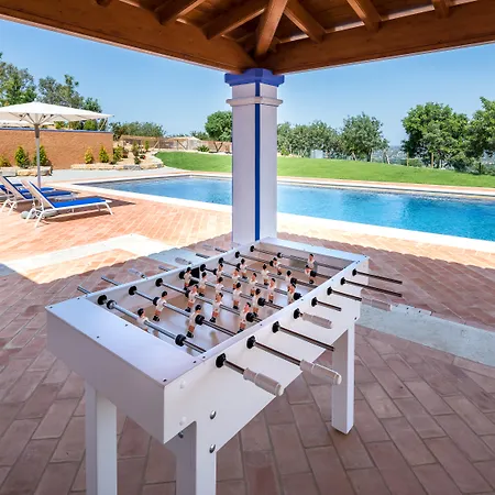 Villa Shantivillas *